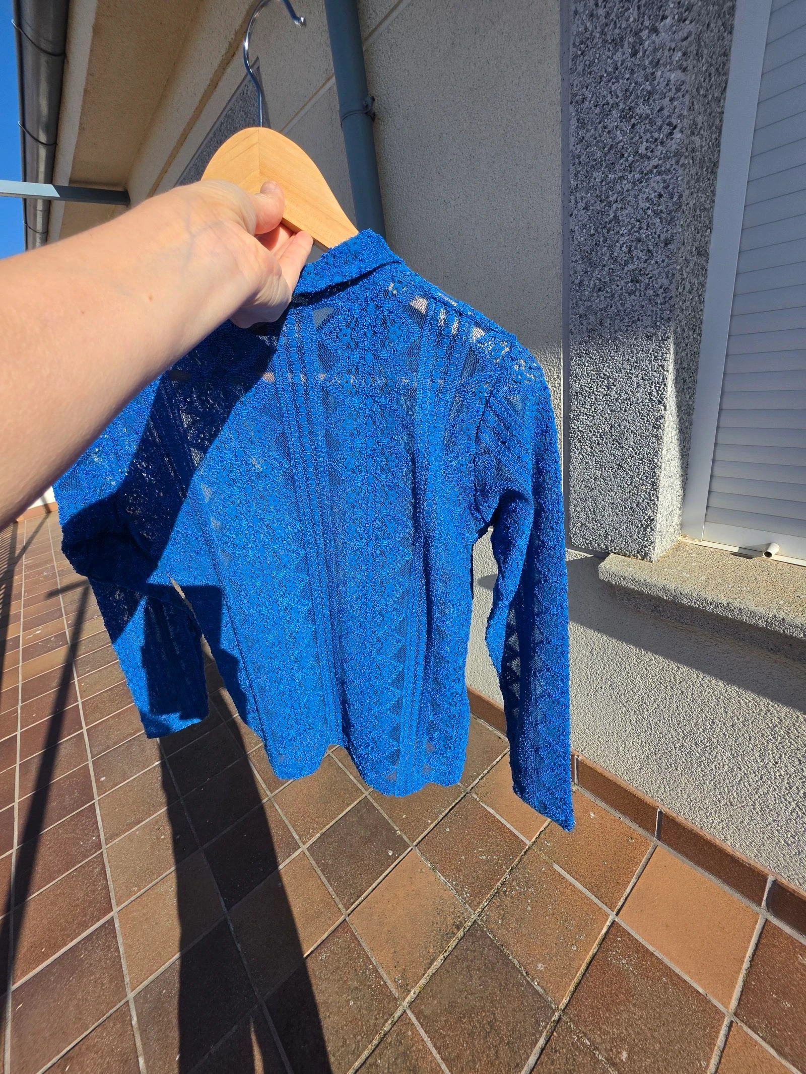 Chemise en dentelle bleue – photo 2